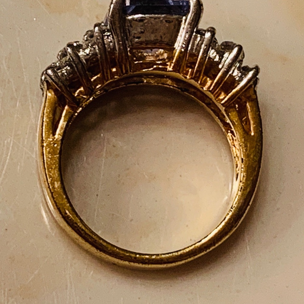 Blue topaz ring - Picture 4 of 5